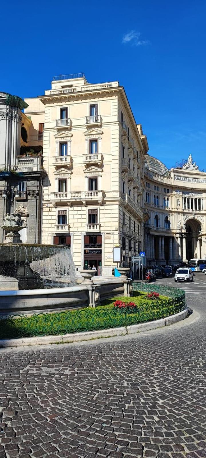 La Chicca Appartamento Intero Nei Quartieri Spagnoli Неаполь Екстер'єр фото